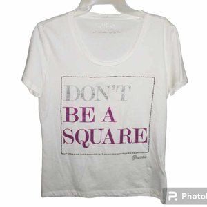 Guess womens juniors Graphic Shirt Don't be a square size L NEW J-005